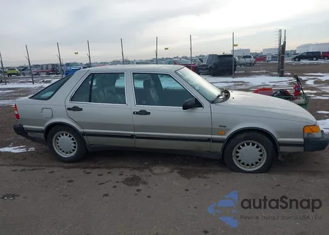 1992 Saab 9000 S z USA, uszkodzony, nr VIN YS3CK58B3N1001759